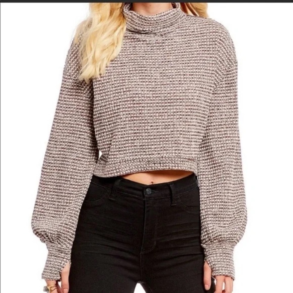 Free People waffle knit crop sweater M